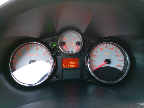 Peugeot 208 2013 - Image 7