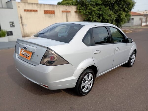 Fiesta Sedan 2014 - Image 7