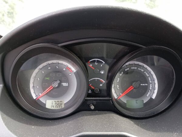 Fiesta Sedan 2014 - Image 13