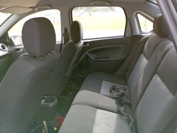 Fiesta Sedan 2014 - Image 11