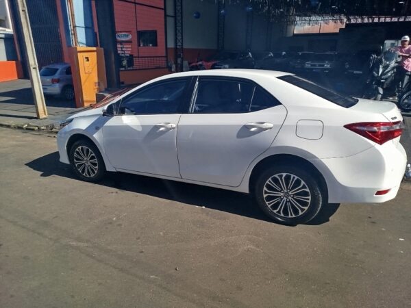 Corolla GLI Upper 2016 - Imagem 2