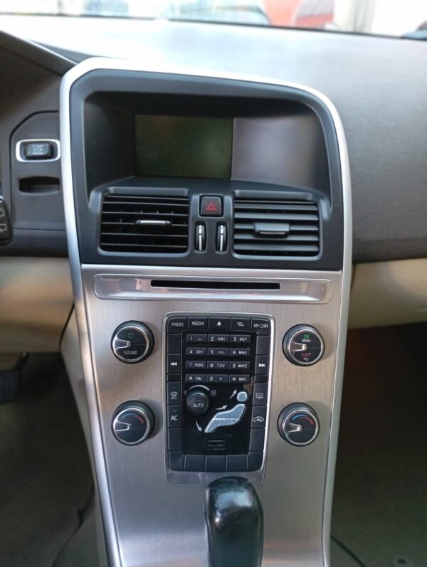 VOLVO XC 60 2011 - Imagem 4