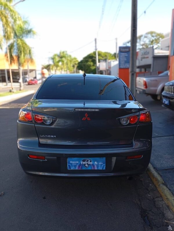 LANCER 2015 - Imagem 4