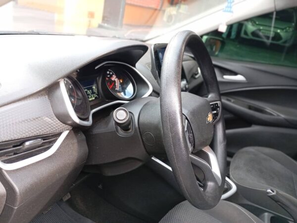 Onix LT 2022 - Imagem 8