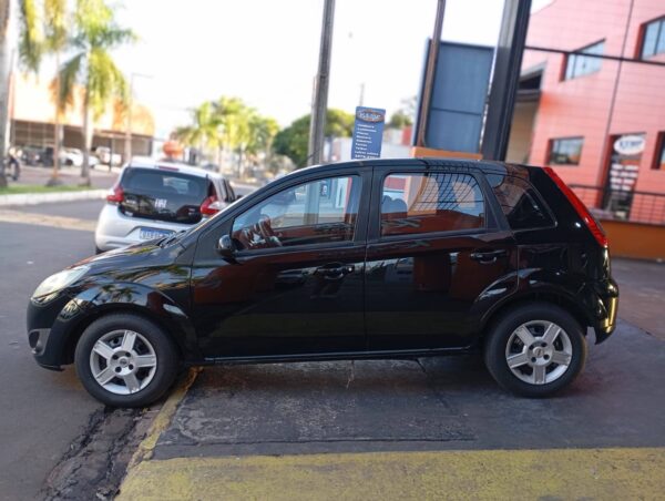 Fiesta Hatch 2014 - Imagem 12
